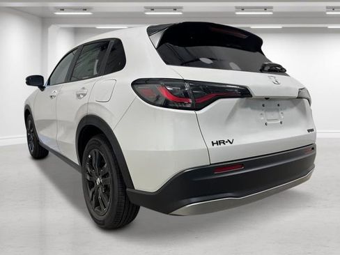 New 2026 Honda HR-V Sport image 3