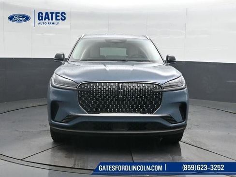 New 2026 Lincoln Aviator AWD image 5