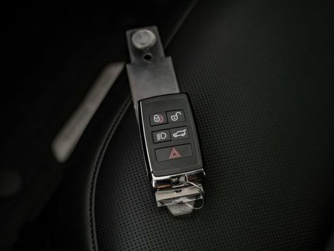 New 2026 Land Rover Range Rover SE AWD/4WD image 73