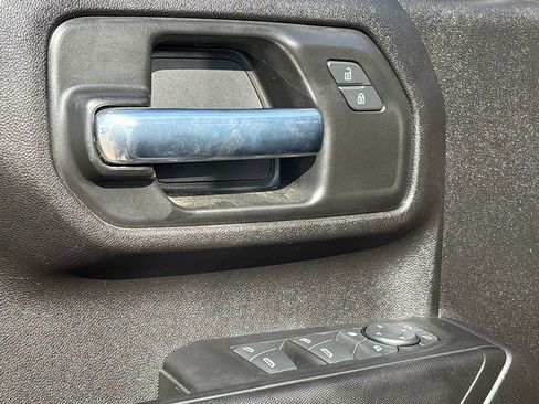 Used 2024 Chevrolet Silverado 2500 Custom w/ Custom Value Package image 25