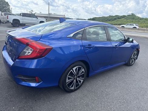 Used 2016 Honda Civic EX-T image 3