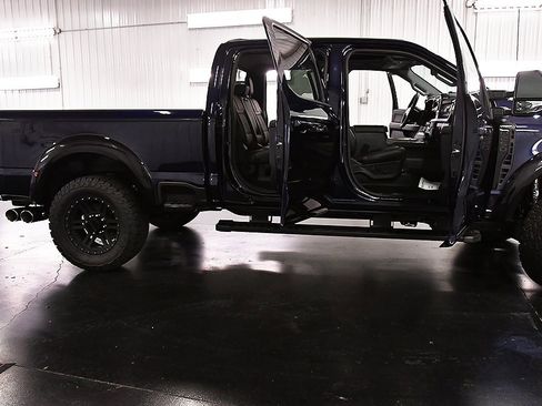 New 2025 Ford F250 Lariat w/ Lariat Ultimate Package image 36