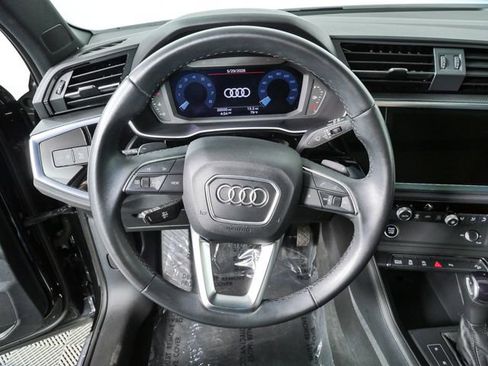 Used 2023 Audi Q3 2.0T Premium w/ Black Optic Sport Package AWD/4WD image 26