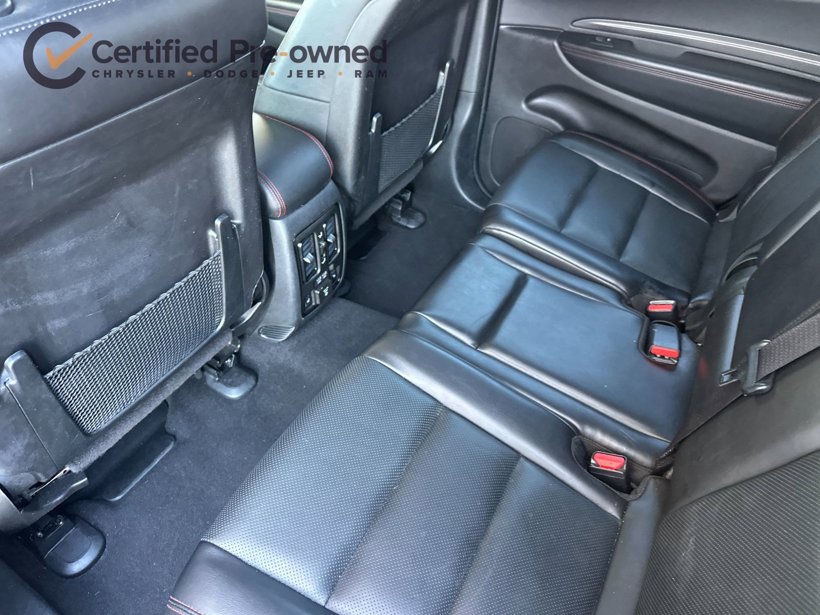 Used 2025 Dodge Durango GT AWD/4WD image 13