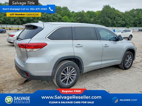 Used 2018 Toyota Highlander XLE FWD image 4