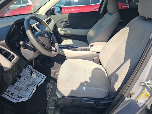 Used 2022 Honda HR-V EX image 5