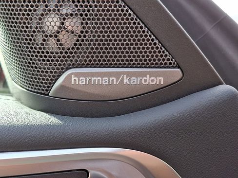 Used 2026 BMW M440i Convertible image 25