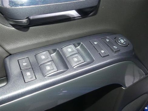 Used 2019 Chevrolet Silverado 1500 LT w/ All Star Edition image 18