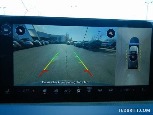 Certified 2025 Lincoln Corsair Reserve image 36