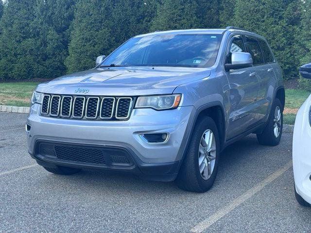 Certified 2018 Jeep Grand Cherokee Laredo AWD/4WD image 4