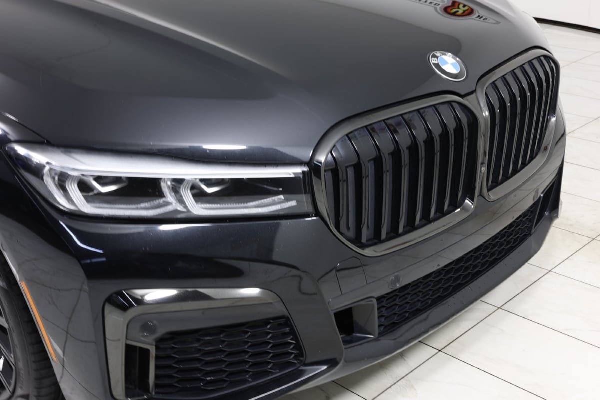 Used 2022 BMW 750i xDrive w/ Luxury Rear Seating Package AWD/4WD image 17