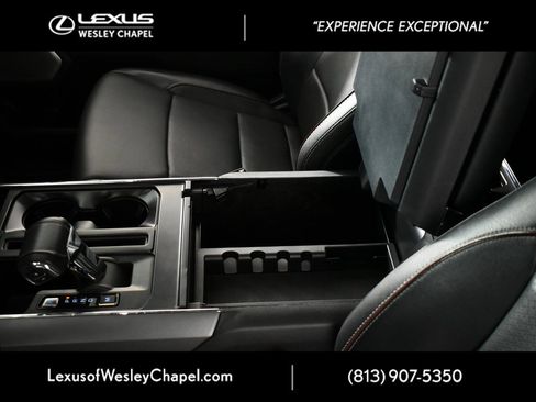 Used 2023 Ford F150 Lariat w/ Equipment Group 502A High image 30