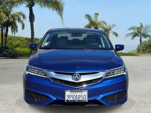 Used 2017 Acura ILX FWD image 3