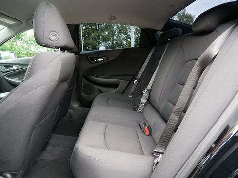 Used 2023 Chevrolet Malibu LS FWD image 11