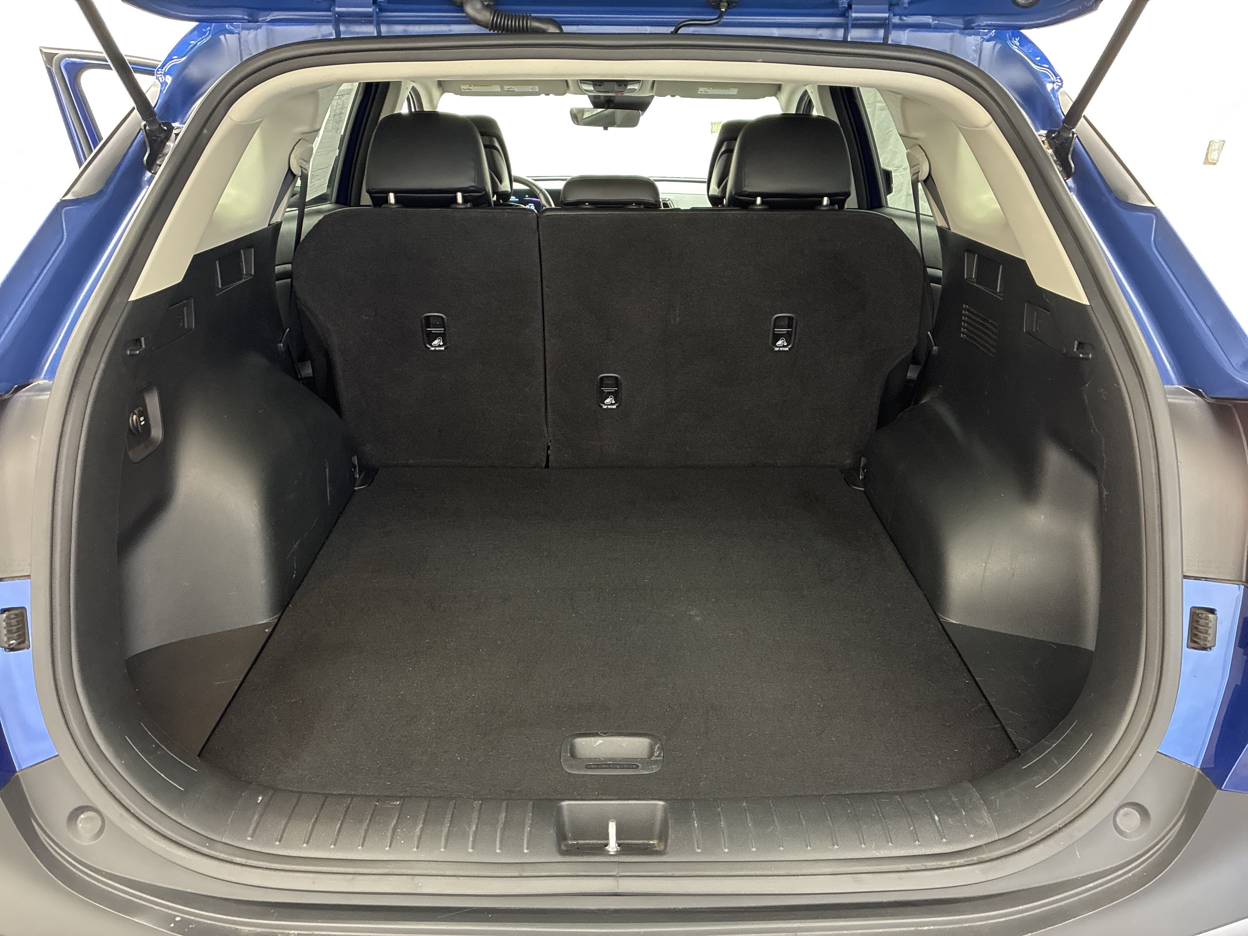 Certified 2023 Kia Sportage EX AWD/4WD image 8