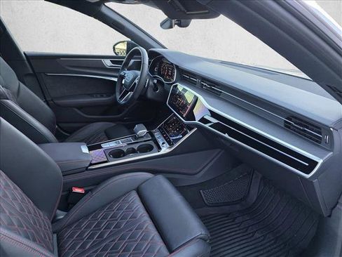 Certified 2025 Audi S7 Prestige w/ Prestige Package image 12
