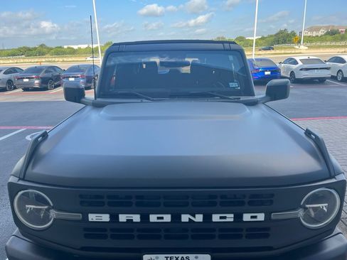 Used 2024 Ford Bronco Black Diamond AWD/4WD image 2