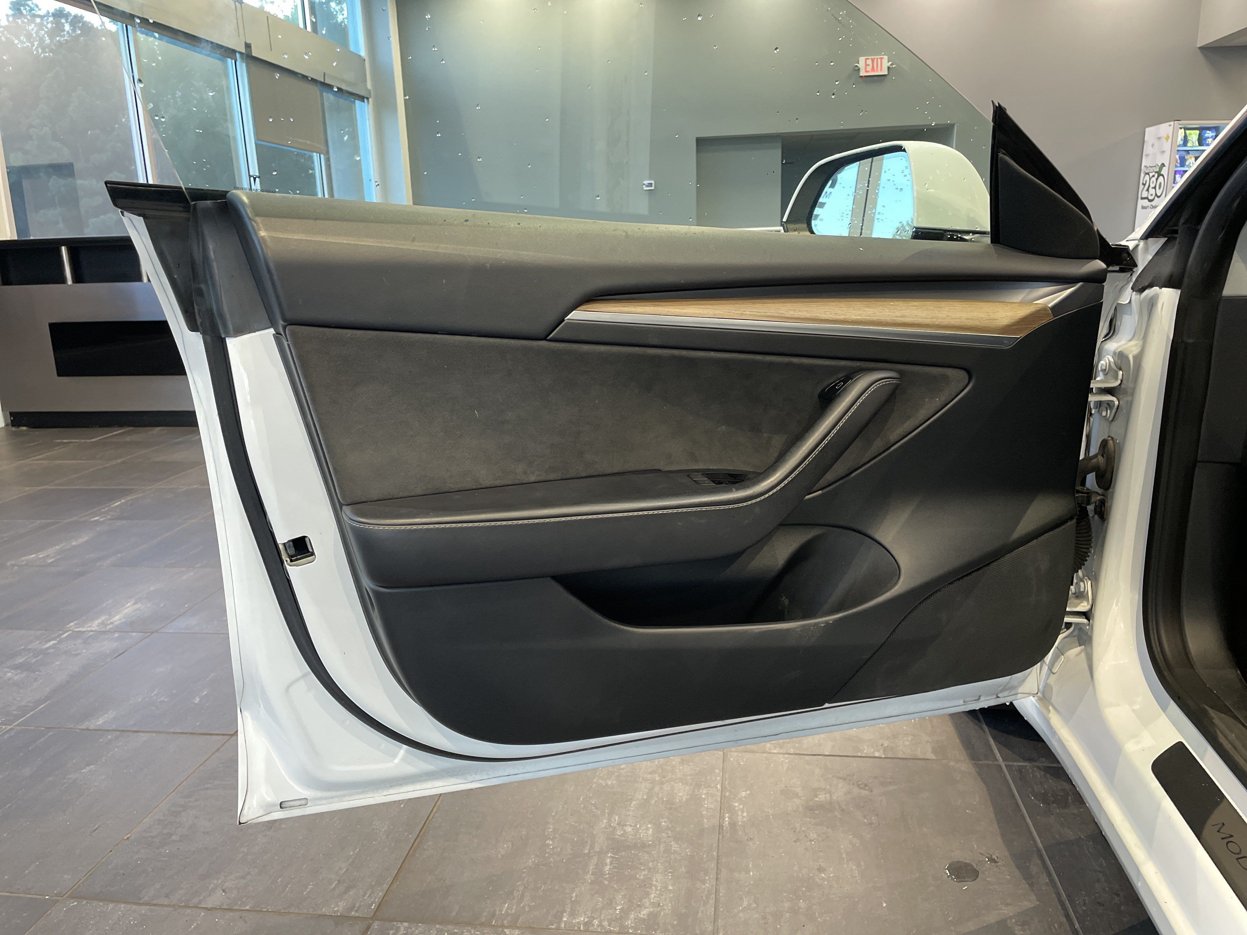 Used 2023 Tesla Model 3 Standard Range RWD image 14