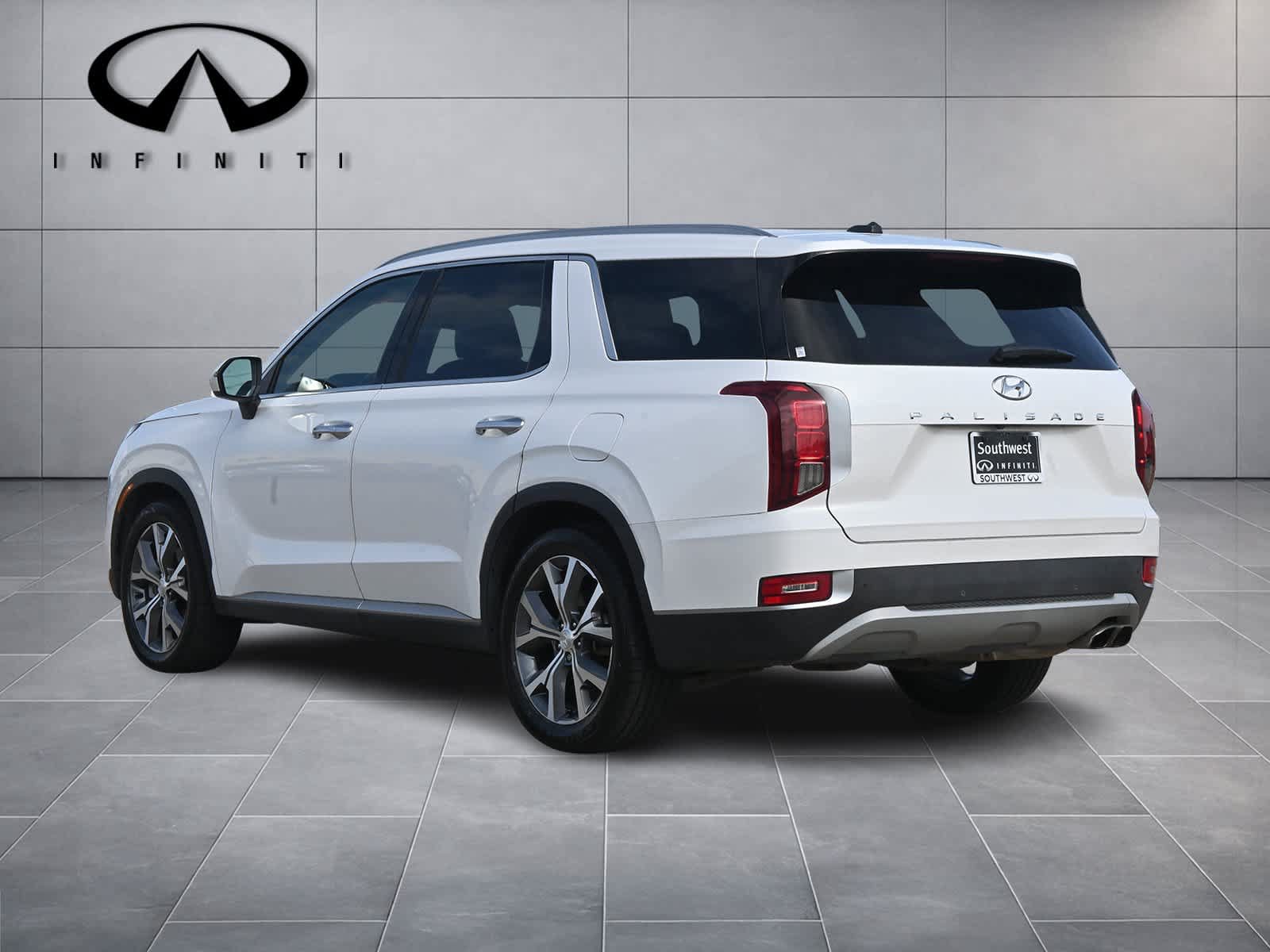 Used 2022 Hyundai Palisade SEL w/ Convenience Package FWD image 5