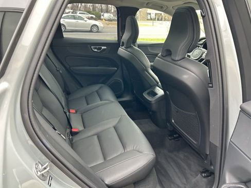 Certified 2025 Volvo XC60 B5 Plus image 13