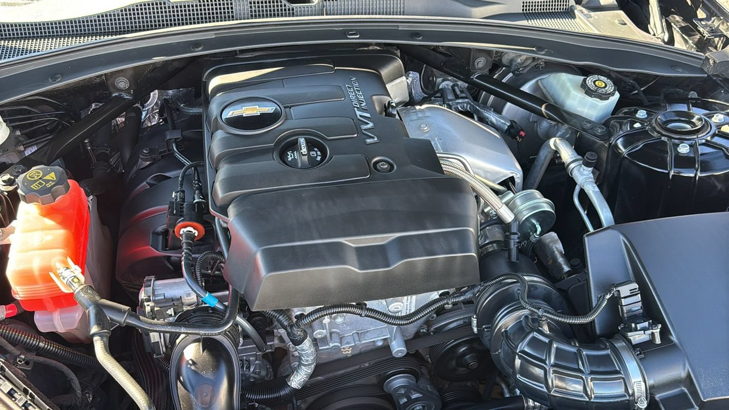 Used 2016 Chevrolet Camaro LT RWD image 27
