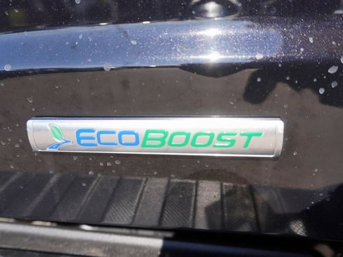 Certified 2022 Ford F150 Platinum w/ Equipment Group 701A High image 32