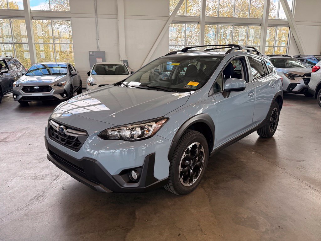 Used 2021 Subaru Crosstrek 2.0i Premium w/ Moonroof Package AWD/4WD image 3