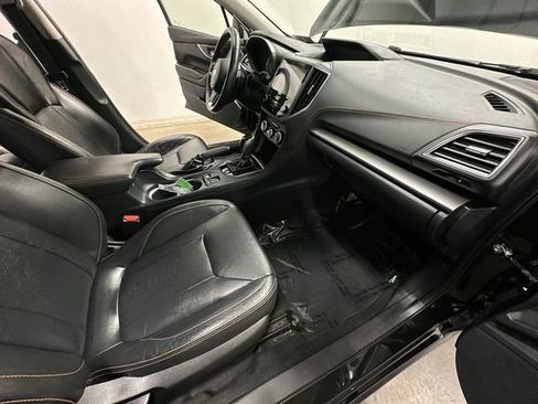 Used 2019 Subaru Crosstrek 2.0i Limited w/ Moonroof Package image 21