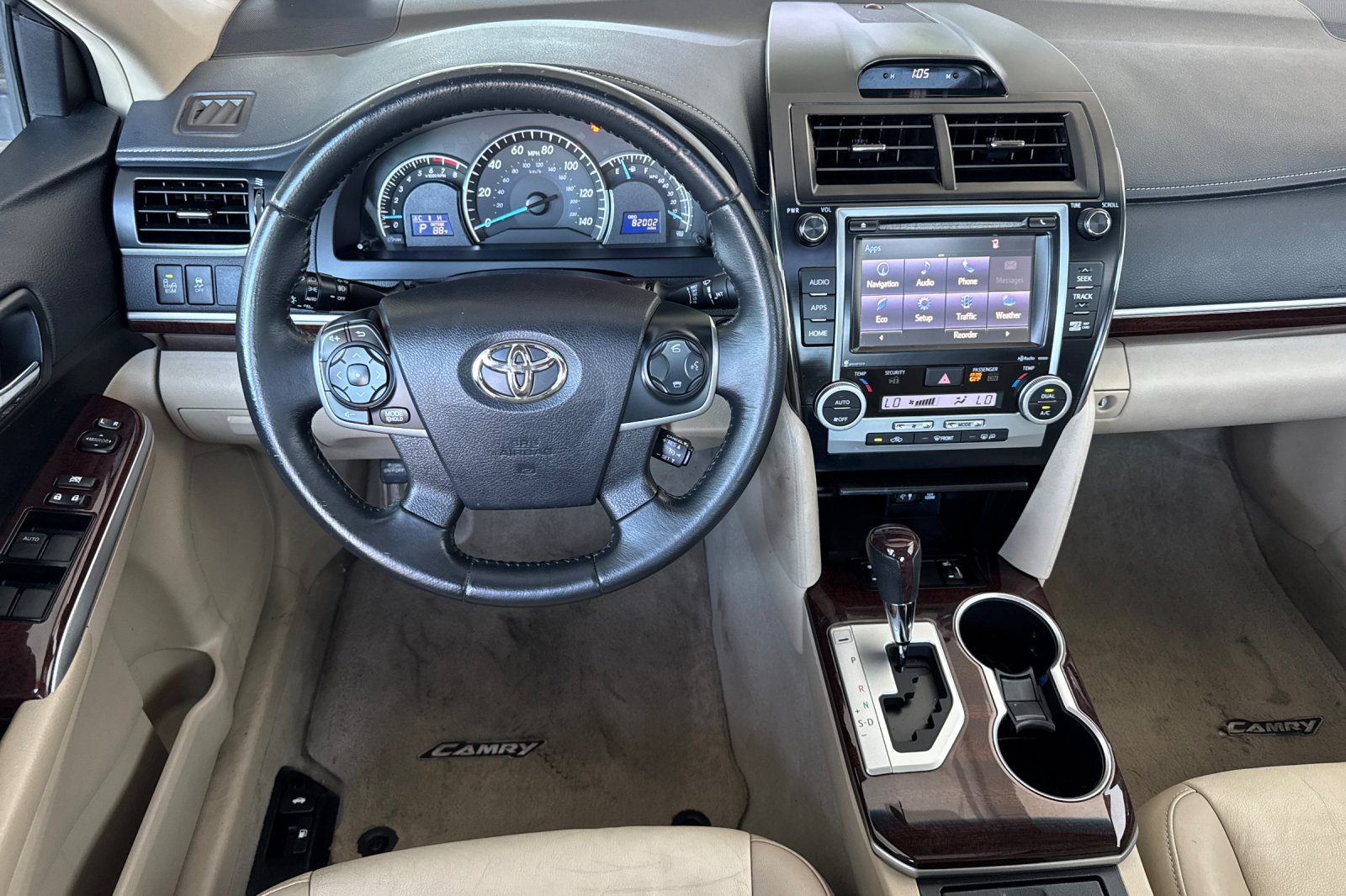 Used 2014 Toyota Camry XLE FWD image 18
