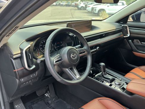Used 2025 MAZDA CX-50 Meridian Edition w/ Apex Package AWD/4WD image 29