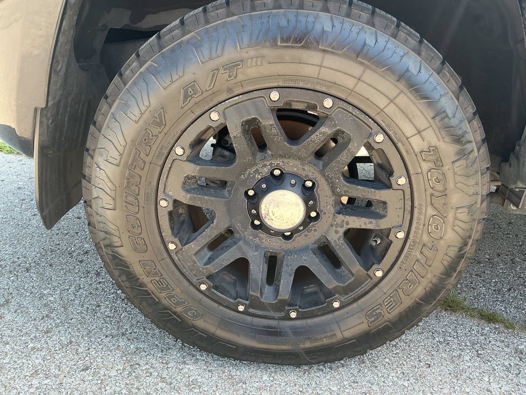Used 2019 Toyota 4Runner SR5 Premium AWD/4WD image 12