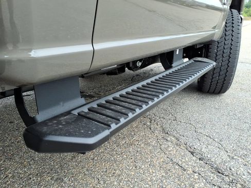 New 2026 Ford F350 XLT w/ FX4 Off-Road Package AWD/4WD image 12