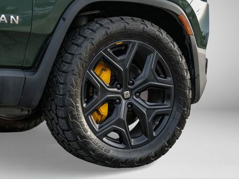 Used 2022 Rivian R1T Adventure image 60