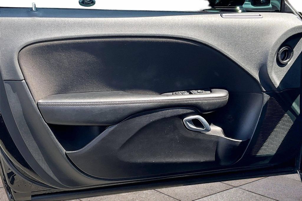 Used 2022 Dodge Challenger R/T RWD image 22