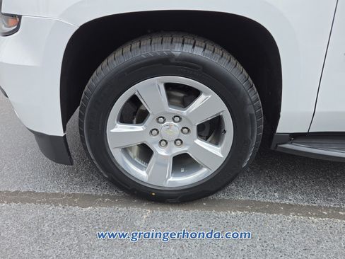 Used 2020 Chevrolet Tahoe LT RWD image 9