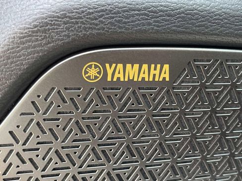 Used 2025 Mitsubishi Outlander SE image 23