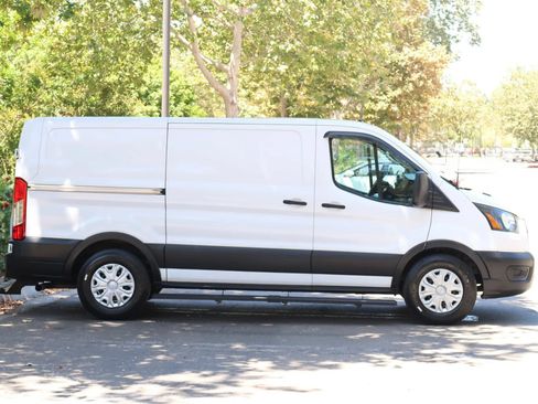 Used 2020 Ford Transit 150 Low Roof w/ Load Area Protection Package RWD image 10