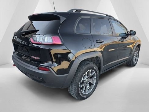 Used 2021 Jeep Cherokee Trailhawk w/ Sun, Sound & Nav Group image 7