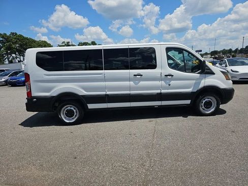 Used 2016 Ford Transit 350 XL RWD image 6