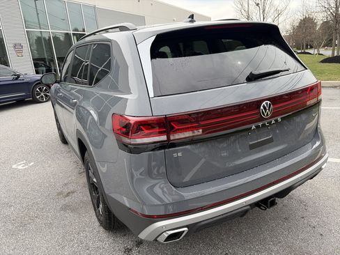 New 2026 Volkswagen Atlas Peak Edition AWD/4WD image 6