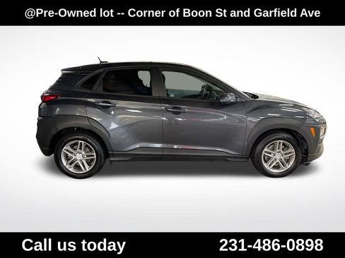 Used 2020 Hyundai Kona SE AWD/4WD image 6