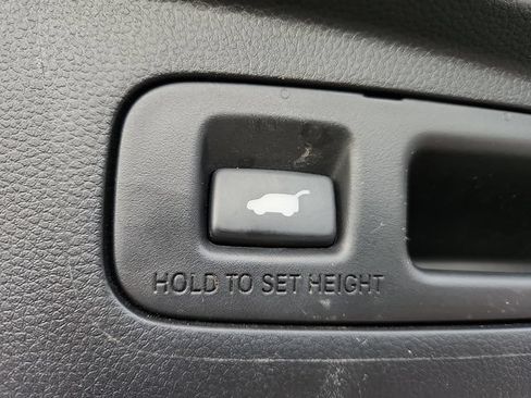 Used 2024 Honda CR-V EX-L image 29