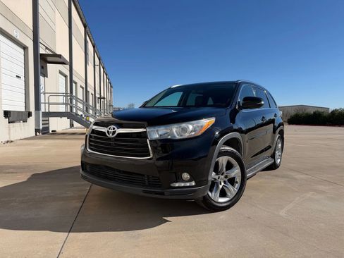 Used 2015 Toyota Highlander Limited image 9