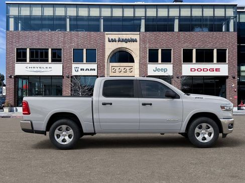 New 2026 RAM 1500 2WD Crew Cab image 21