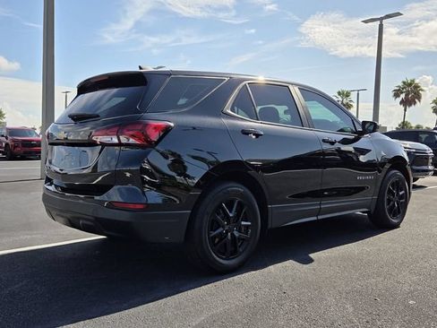Used 2024 Chevrolet Equinox LS FWD image 6