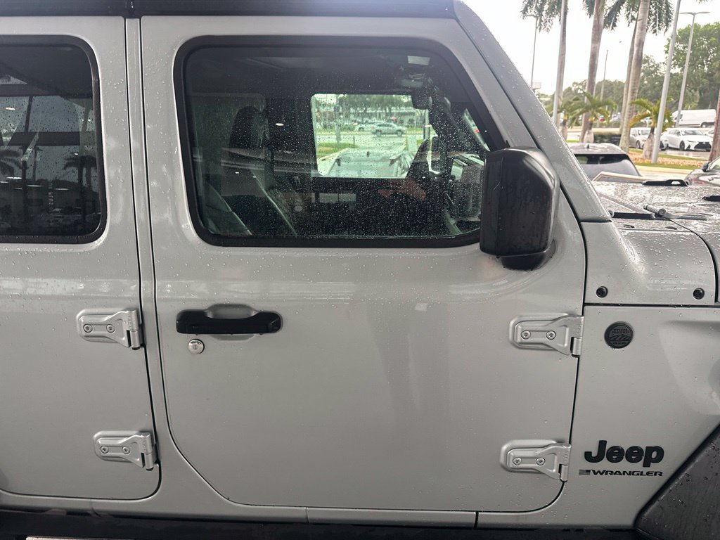 Used 2024 Jeep Wrangler Unlimited Sport AWD/4WD image 13