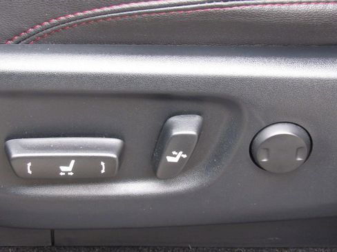 Used 2022 Toyota 4Runner TRD Off-Road Premium w/ Moonroof Package image 12