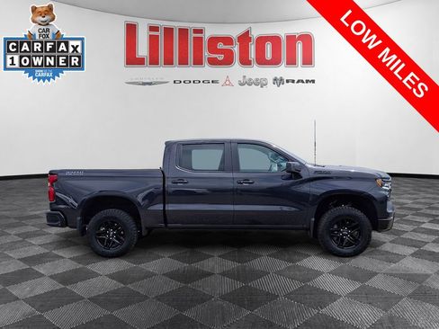 Used 2024 Chevrolet Silverado 1500 LT Trail Boss w/ Convenience Package II AWD/4WD image 4