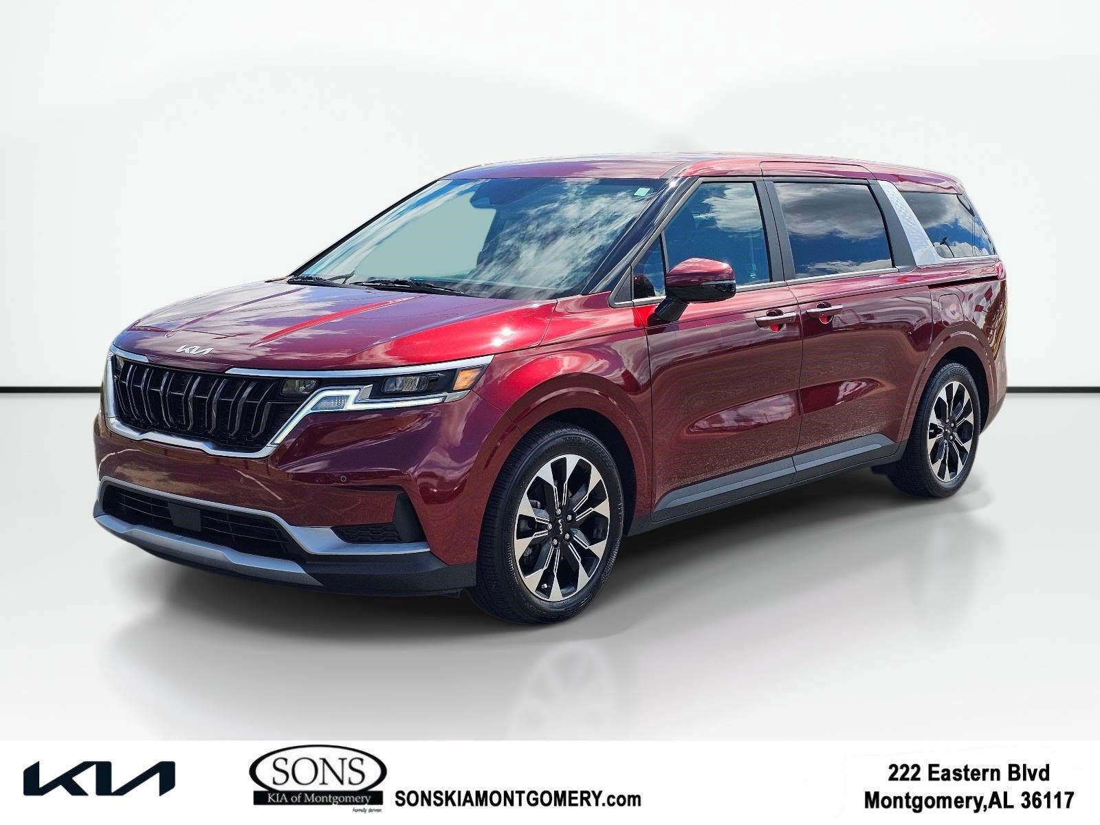 Certified 2024 Kia Carnival EX FWD image 1