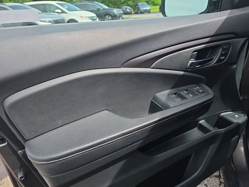 Certified 2021 Honda Ridgeline RTL-E image 21